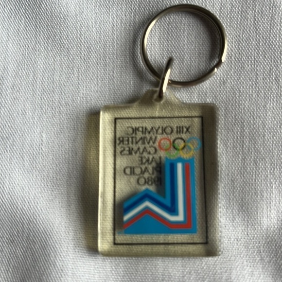 Keychain Olympic Xlll - Picture 2 of 5